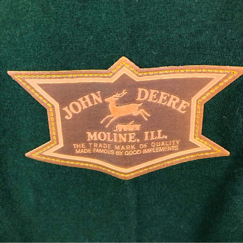 John Deere Moline Illinois Green Tee
